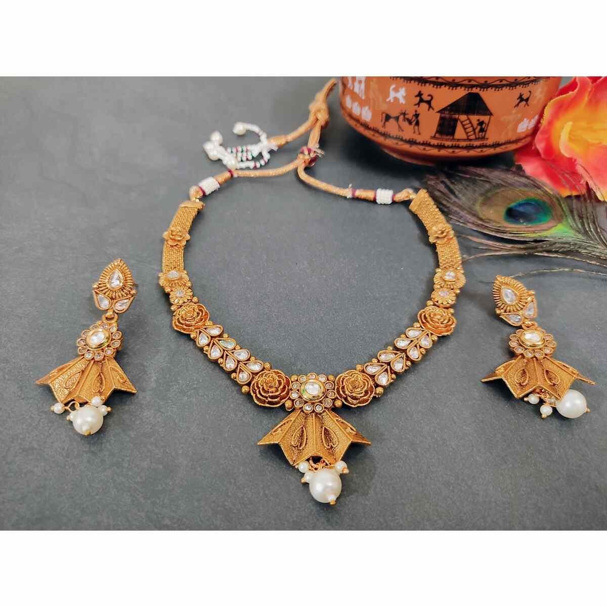 SDG018(1) Traditional South Indian Copper Highly Gold Plated Necklace Earrings Set for Wedding And Party Wear for Women & Girls. - Image 1
