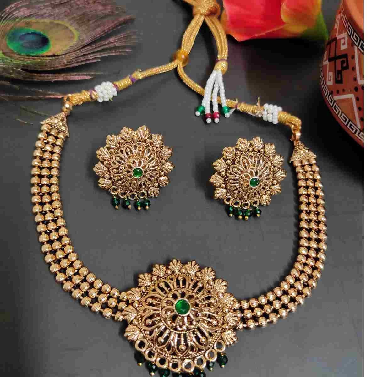 High Quality Green Stone Latest Trendy Choker Necklace and Earring Set